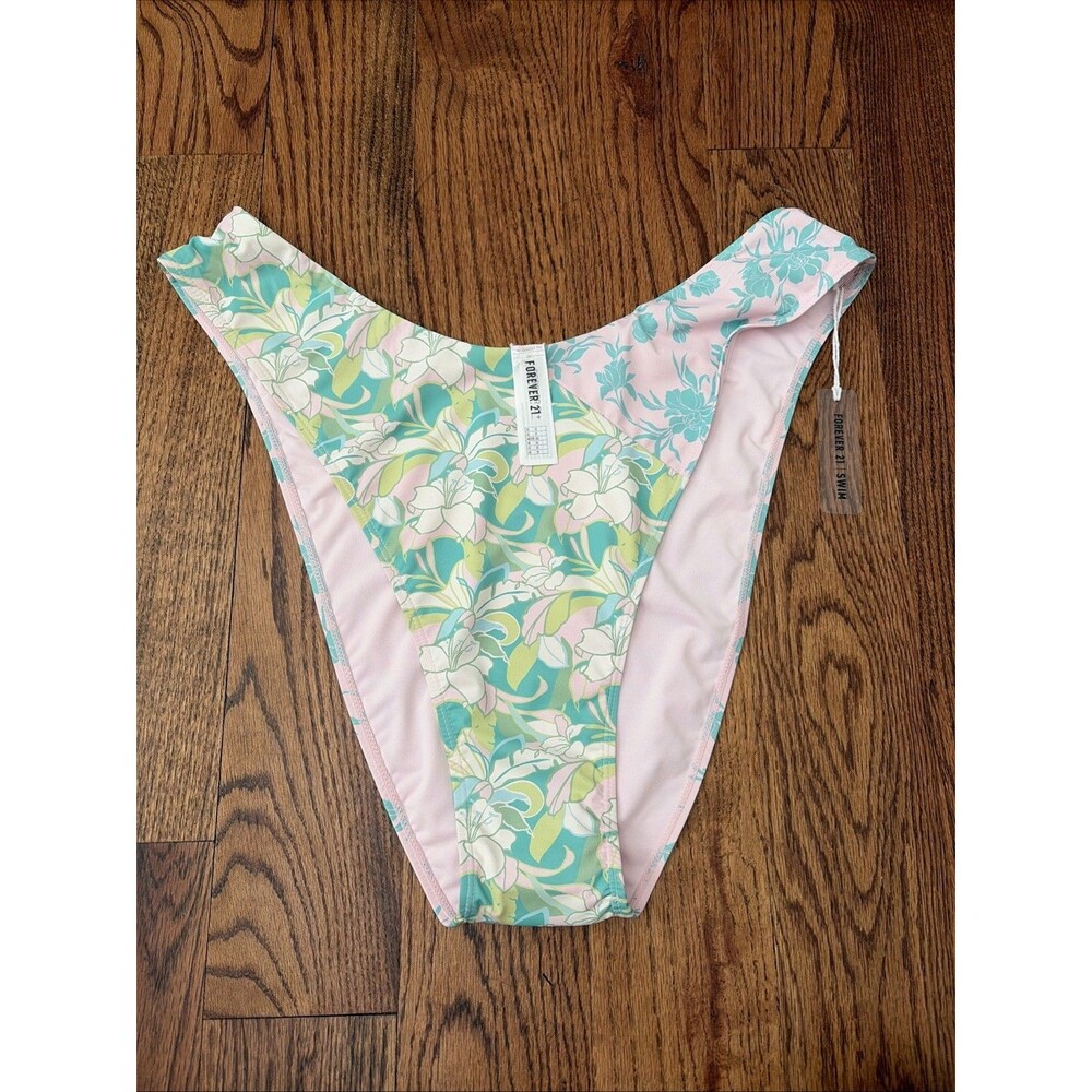 Forever 21 Bikini Bottom Swimsuit NEW Plus Sz 3X Floral White Pink Greens Print